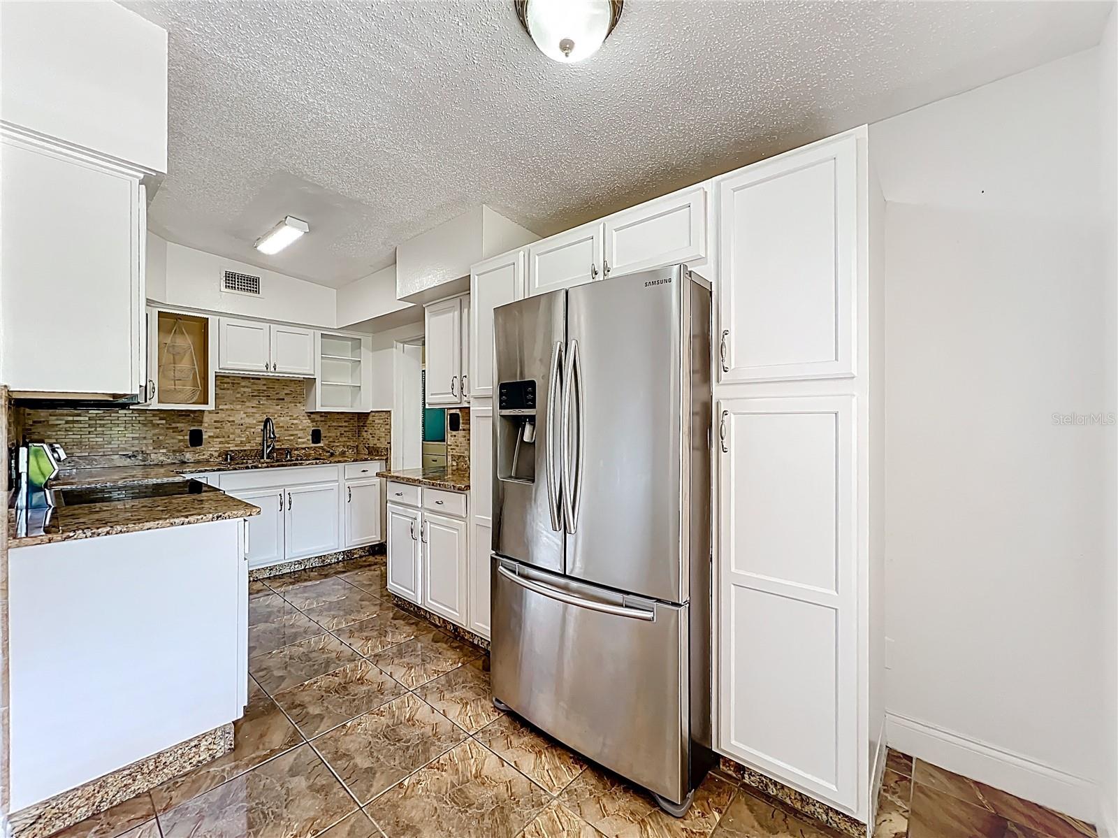 Image 14 of 74 For 2808 Touraine Avenue