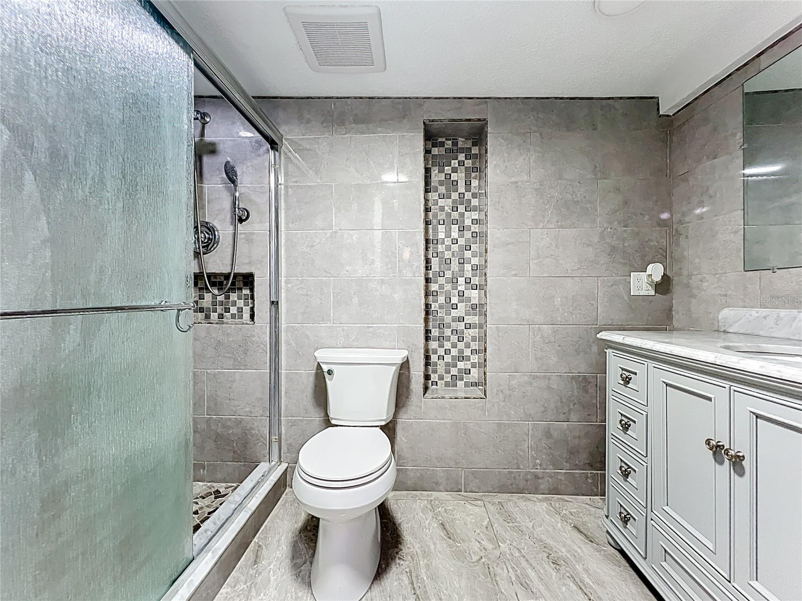 Image 41 of 74 For 2808 Touraine Avenue