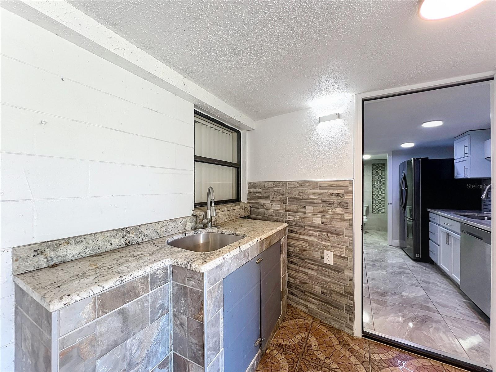 Image 47 of 74 For 2808 Touraine Avenue