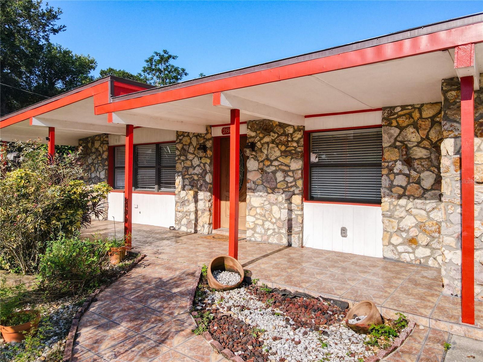 Image 7 of 74 For 2808 Touraine Avenue