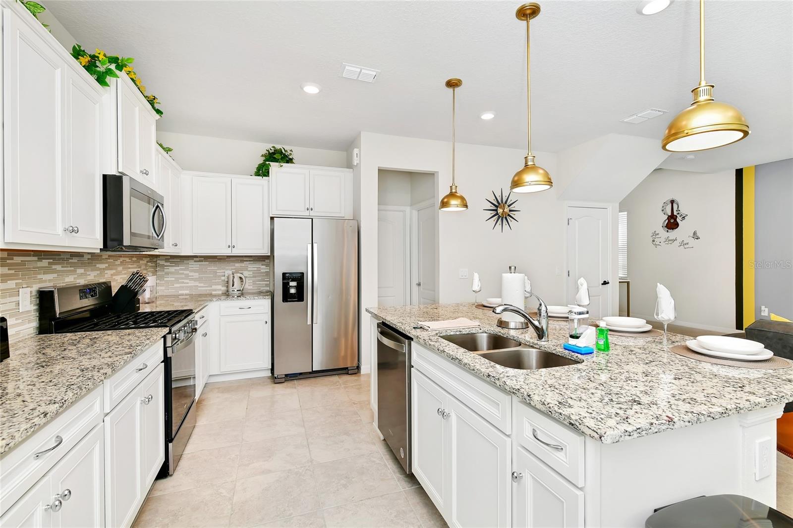 Image 10 of 55 For 7212 Oakmoss Loop