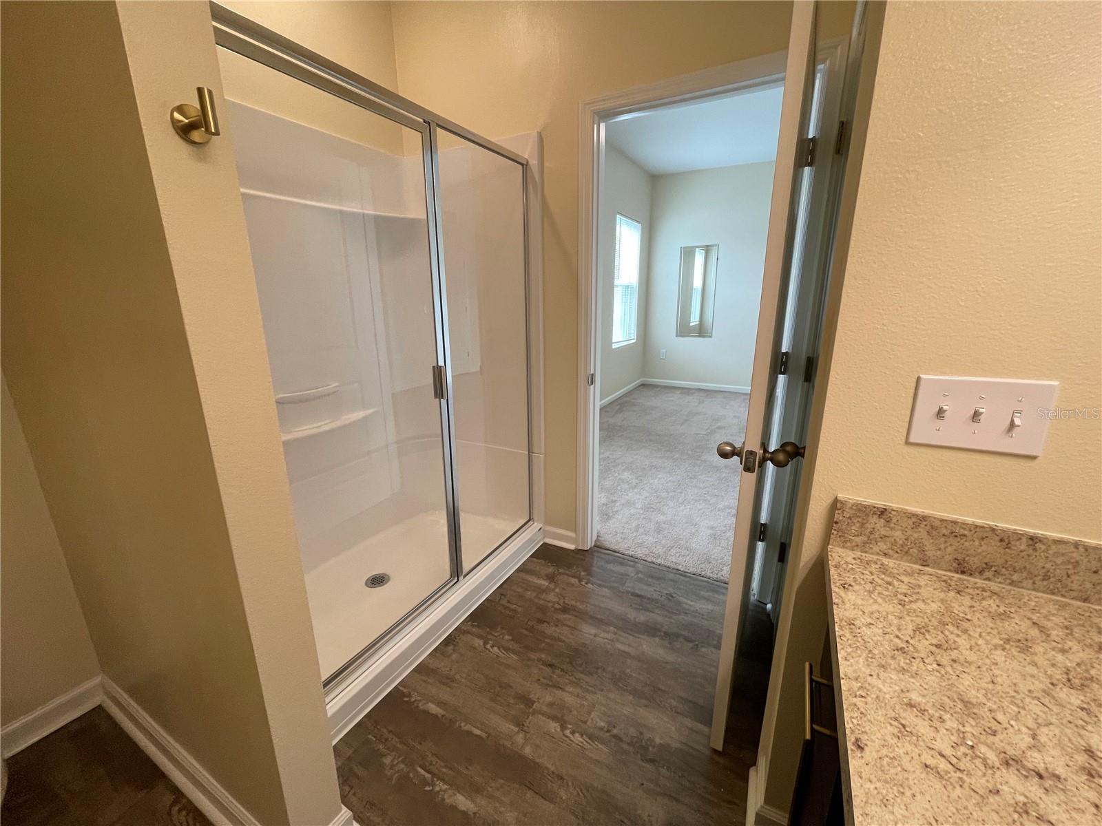 Image 22 of 35 For 865 Orchid Grove Boulevard