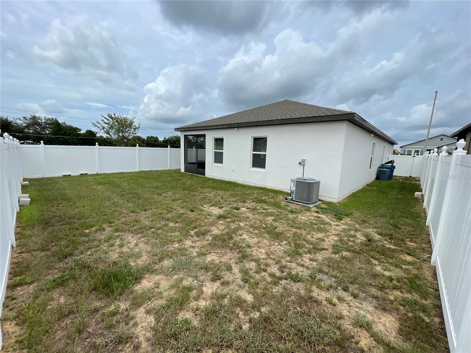 Image 34 of 35 For 865 Orchid Grove Boulevard