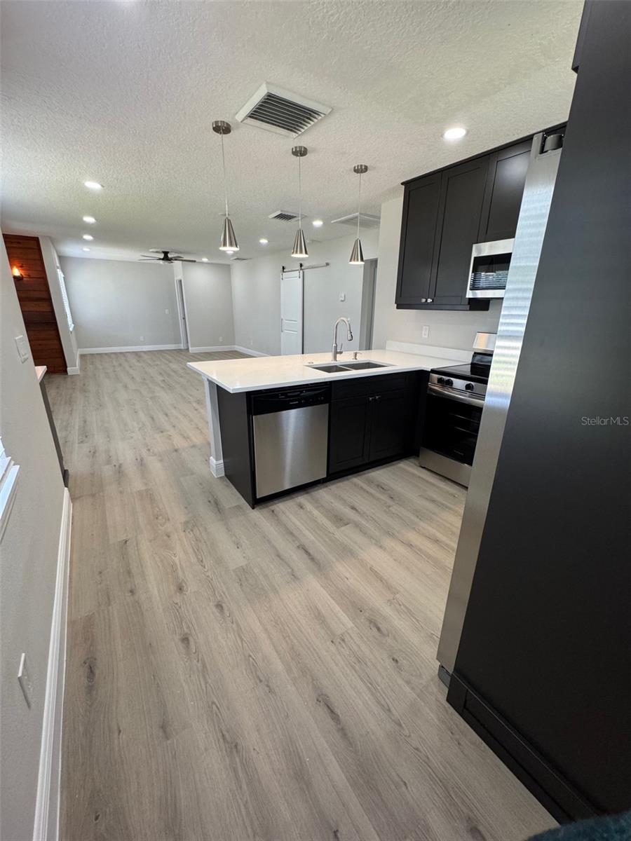 Image 4 of 62 For 306 Crevasse Street