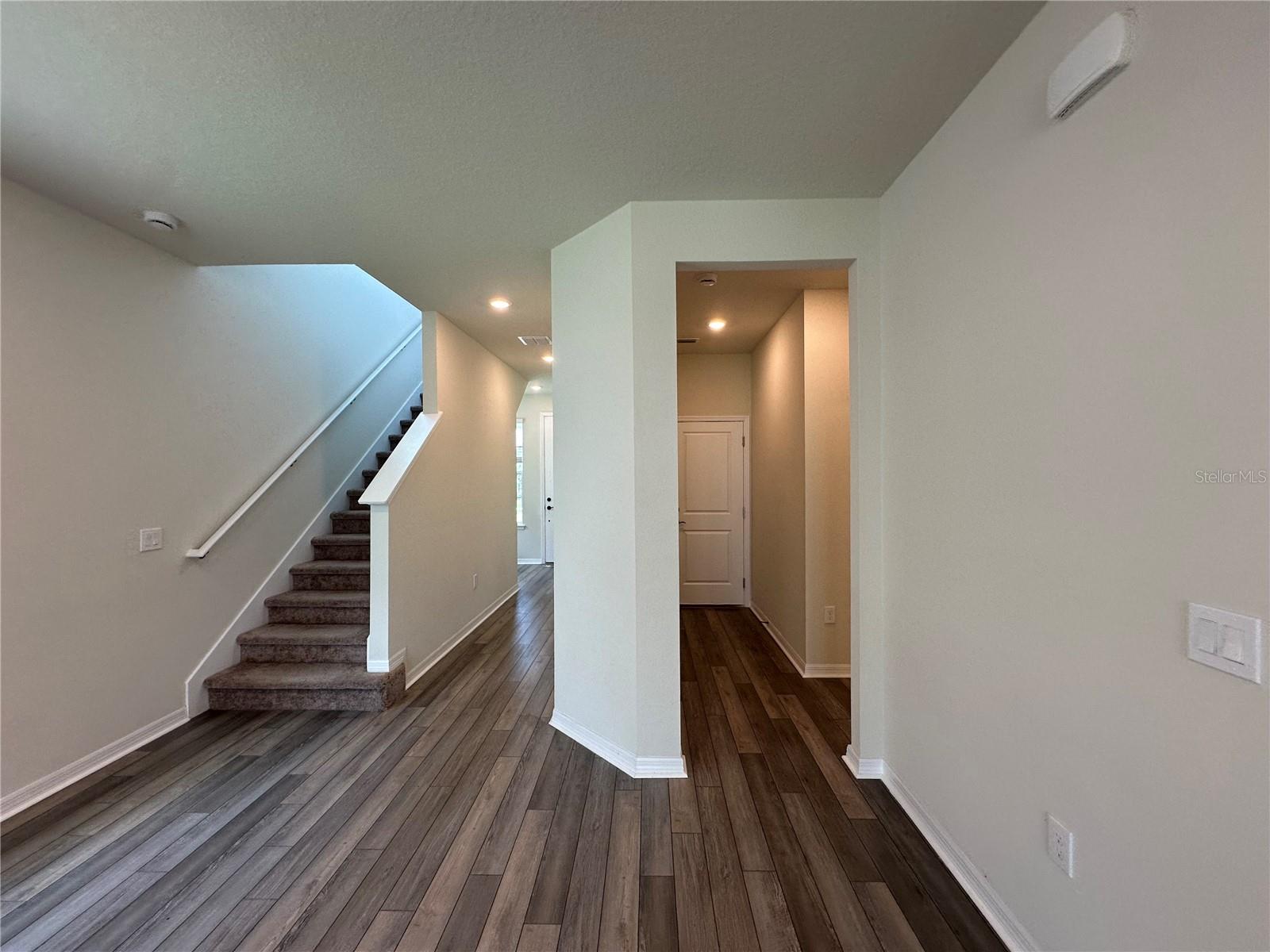 Image 21 of 61 For 10355 Parkview Reserve Lane