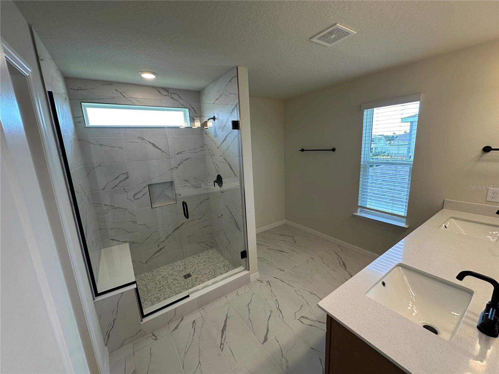 Image 30 of 61 For 10355 Parkview Reserve Lane