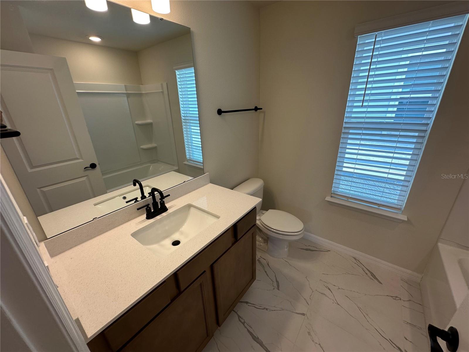 Image 34 of 61 For 10355 Parkview Reserve Lane
