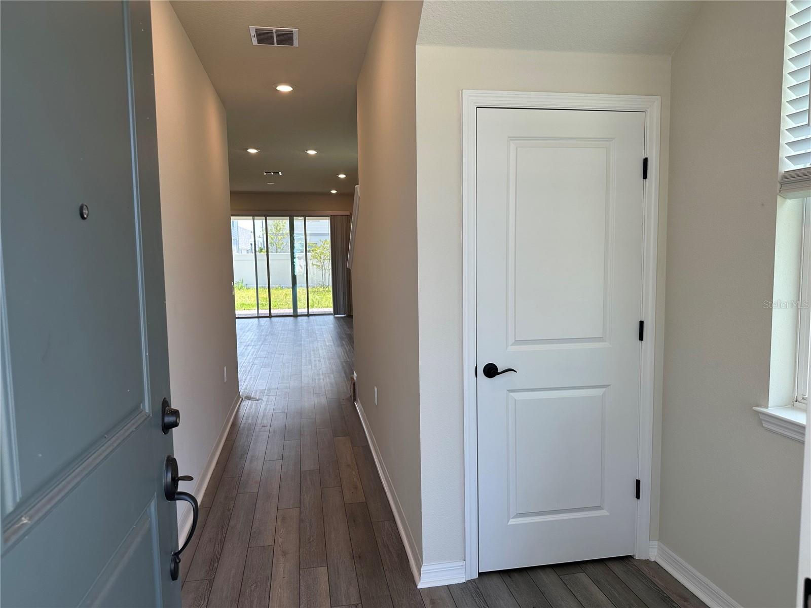 Image 4 of 61 For 10355 Parkview Reserve Lane