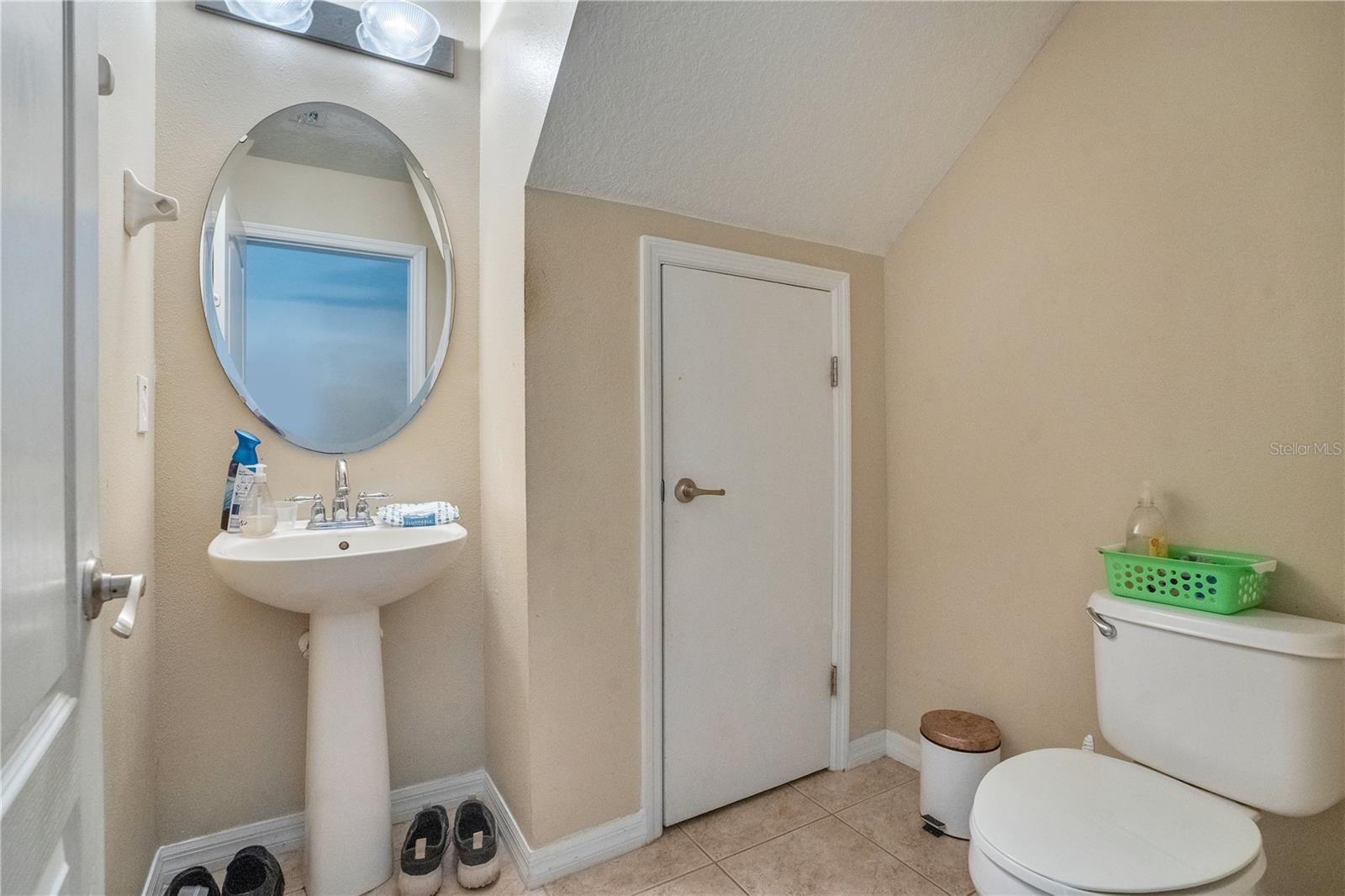 Image 10 of 23 For 449 Carina Circle