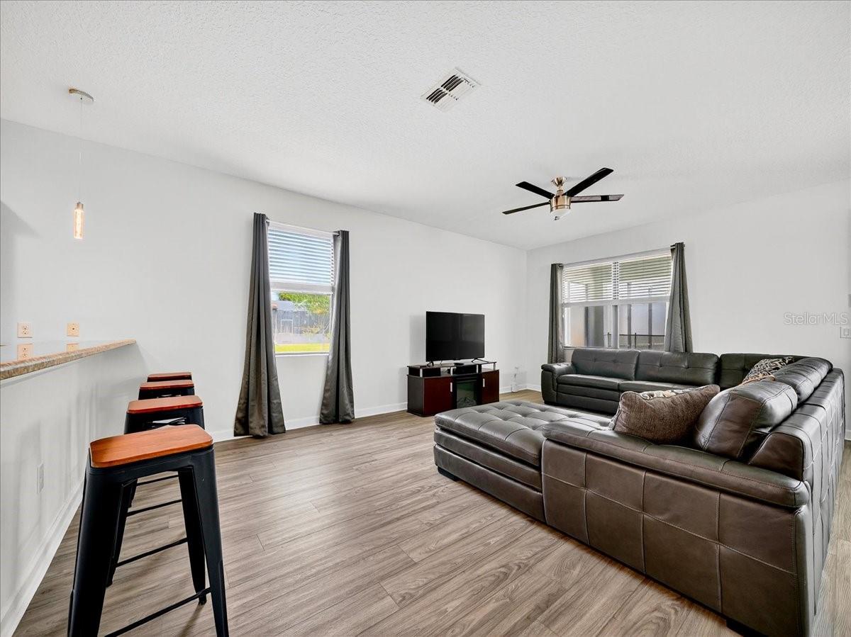 Image 12 of 55 For 1430 Moon Valley Drive
