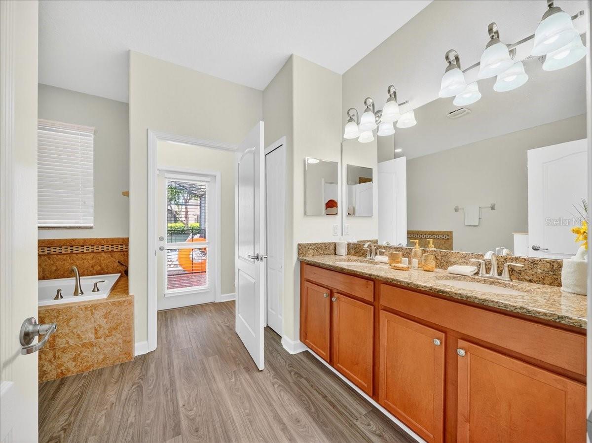 Image 19 of 55 For 1430 Moon Valley Drive