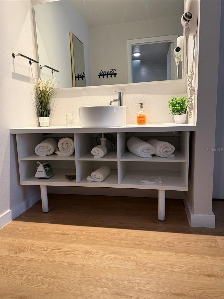 Image 16 of 20 For 5245 Irlo Bronson Memorial Highway 186