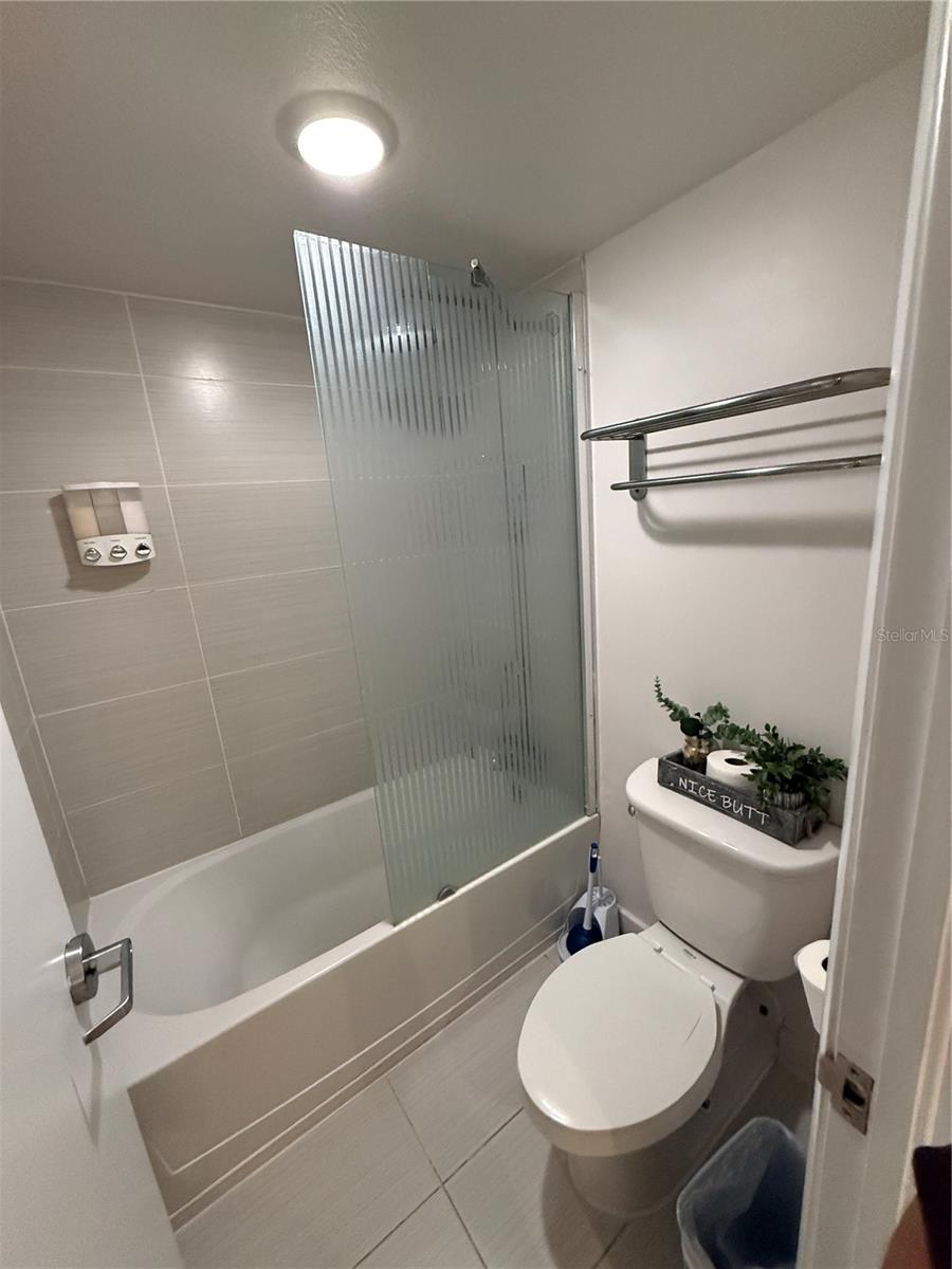 Image 19 of 20 For 5245 Irlo Bronson Memorial Highway 186