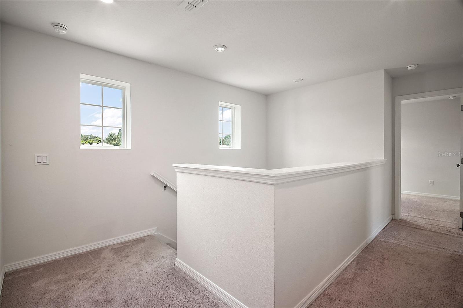 Image 11 of 26 For 14384 Hidden Court