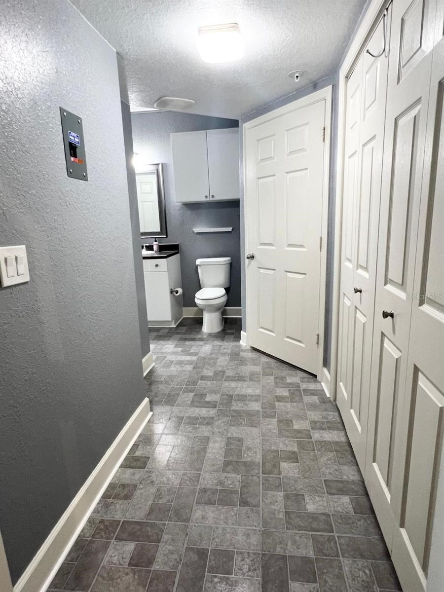 Image 12 of 28 For 202 South Street 2042