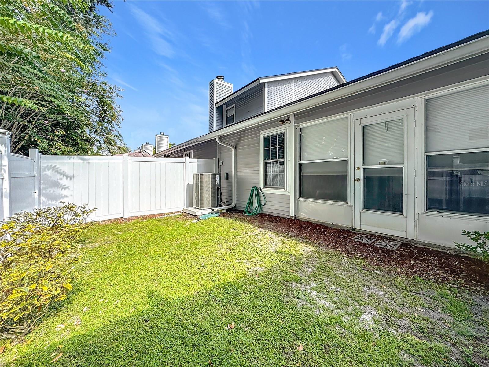 Image 18 of 19 For 5552 Fairfax Street