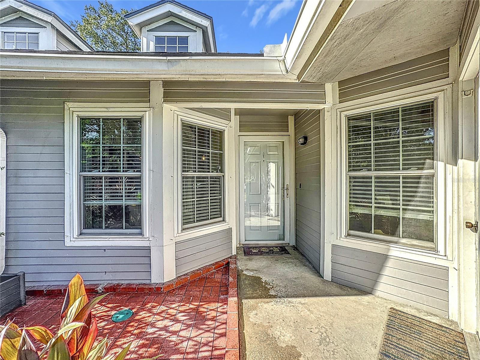 Image 2 of 19 For 5552 Fairfax Street