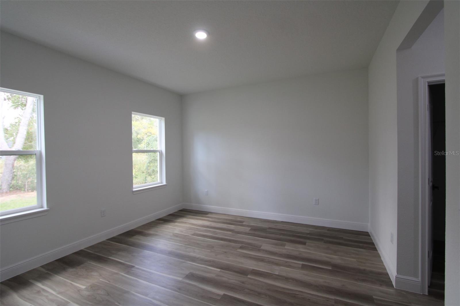 Image 19 of 38 For 9118 Cortlandt Drive