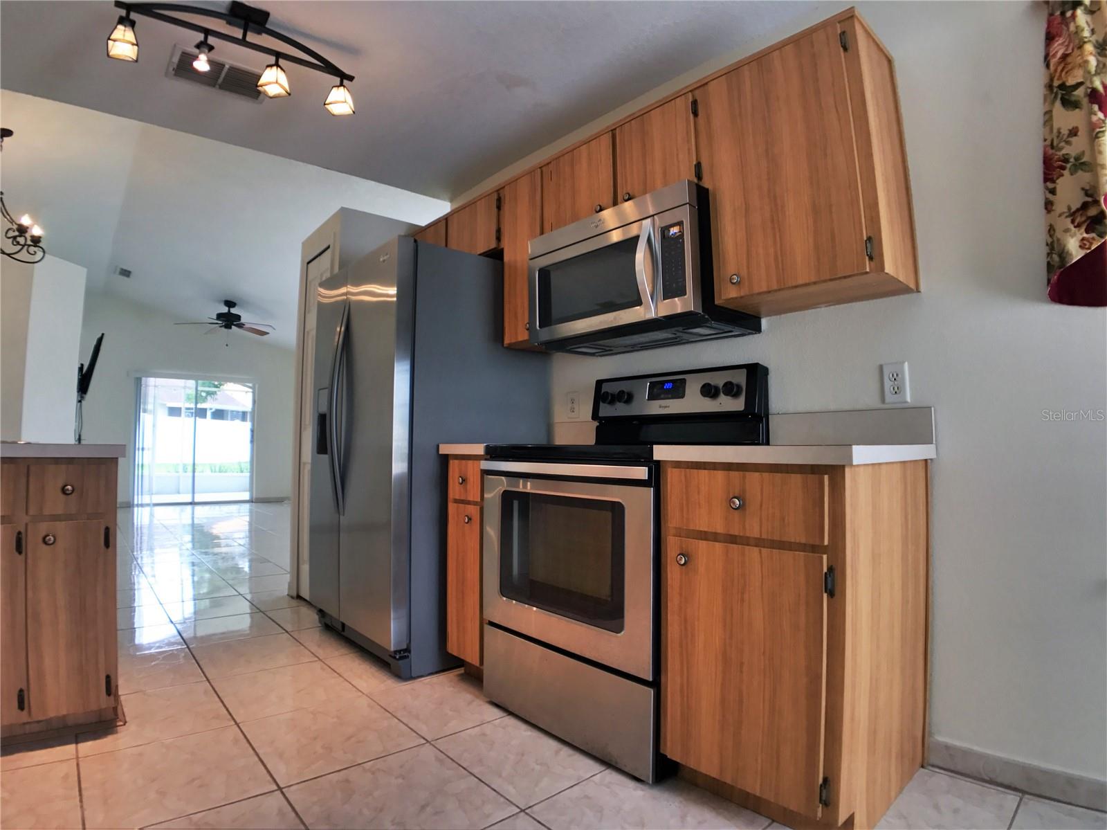 Image 11 of 19 For 903 Lejay Street
