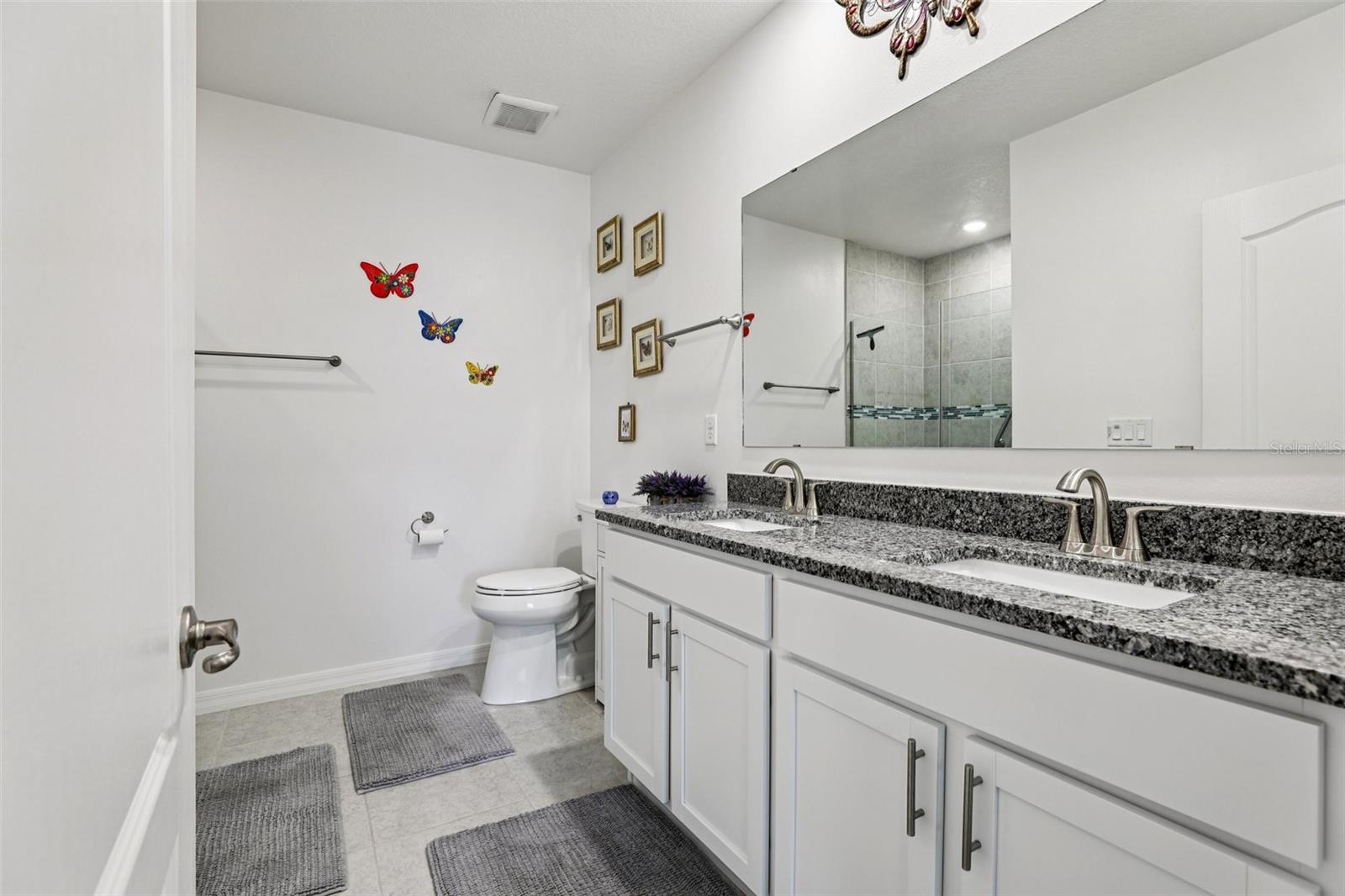 Image 20 of 49 For 1186 Coverbrook Lane