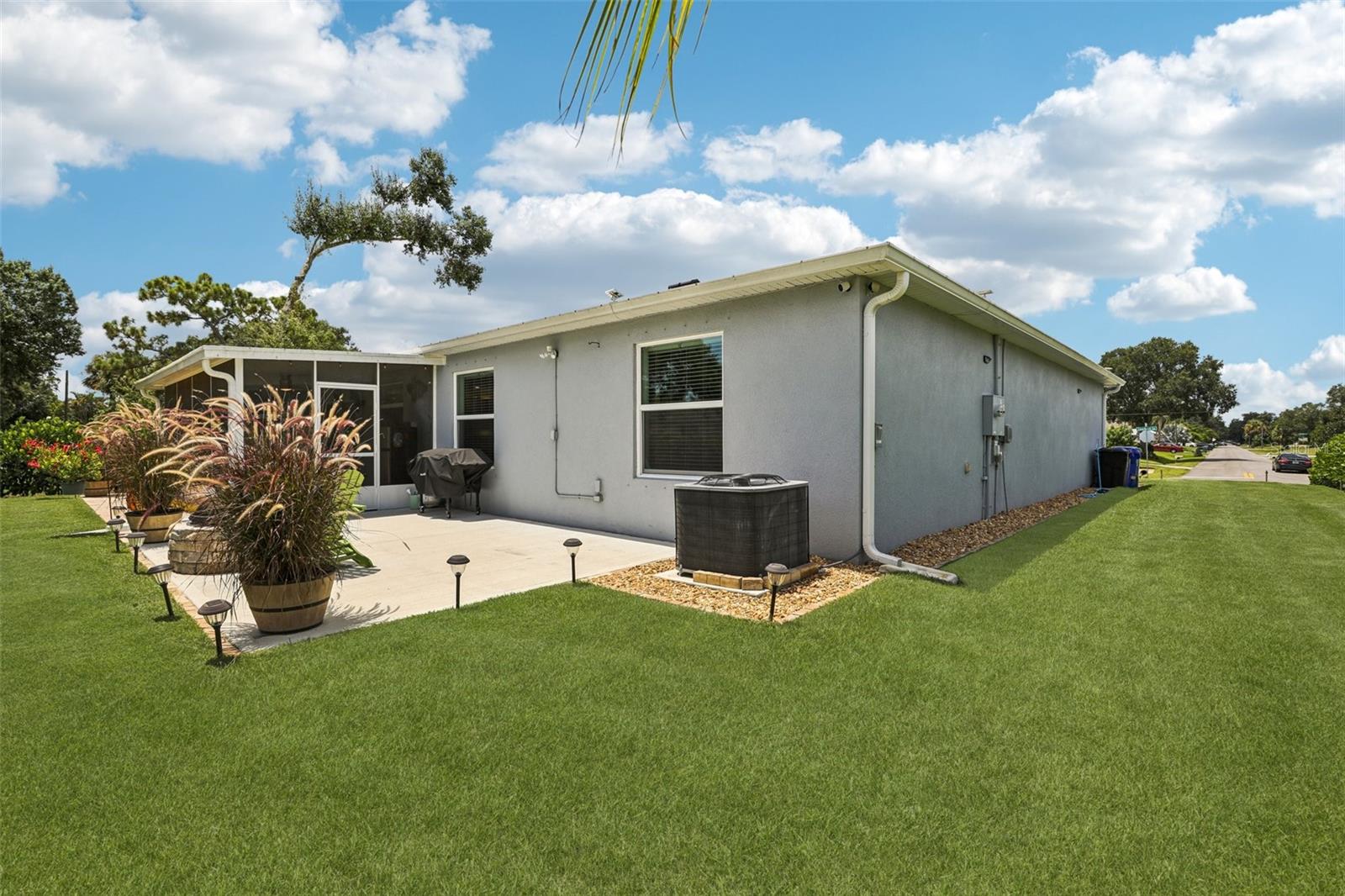 Image 30 of 49 For 1186 Coverbrook Lane