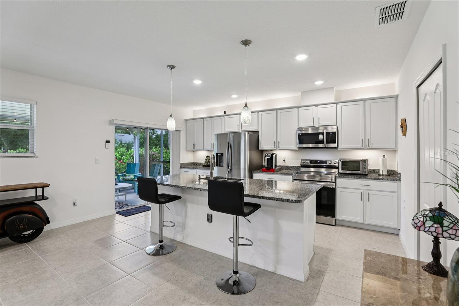 Image 7 of 49 For 1186 Coverbrook Lane