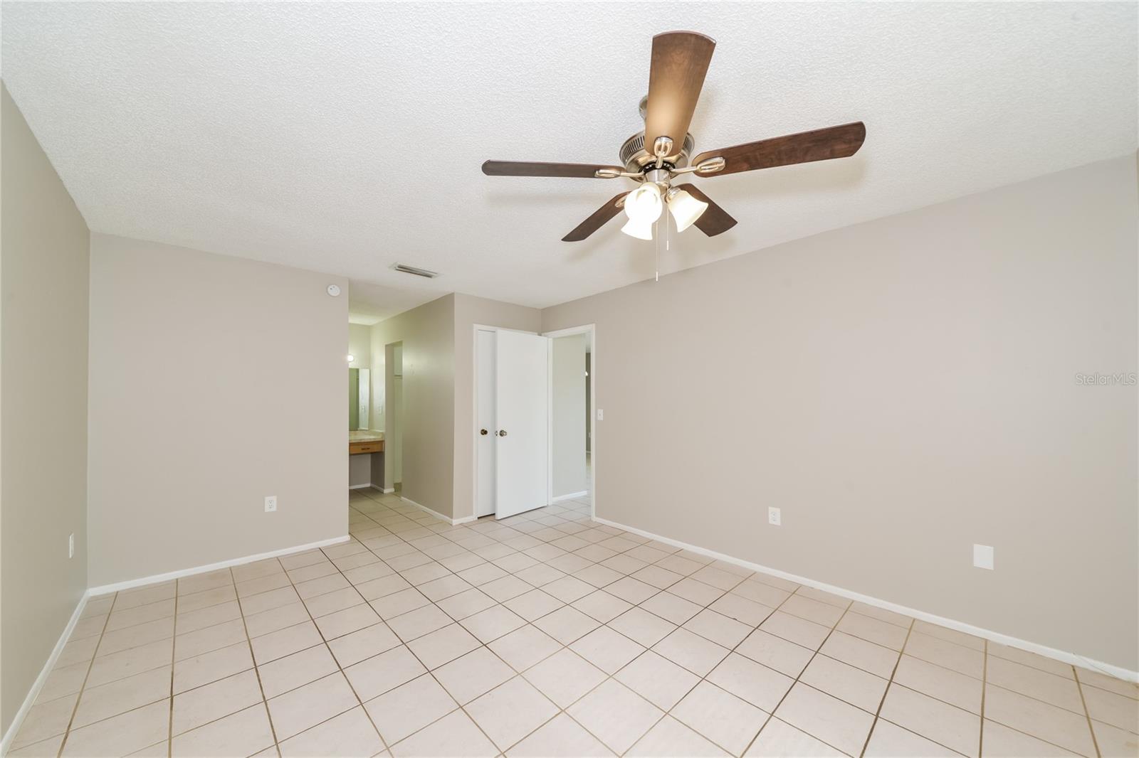 Image 11 of 16 For 3299 Lalani Boulevard