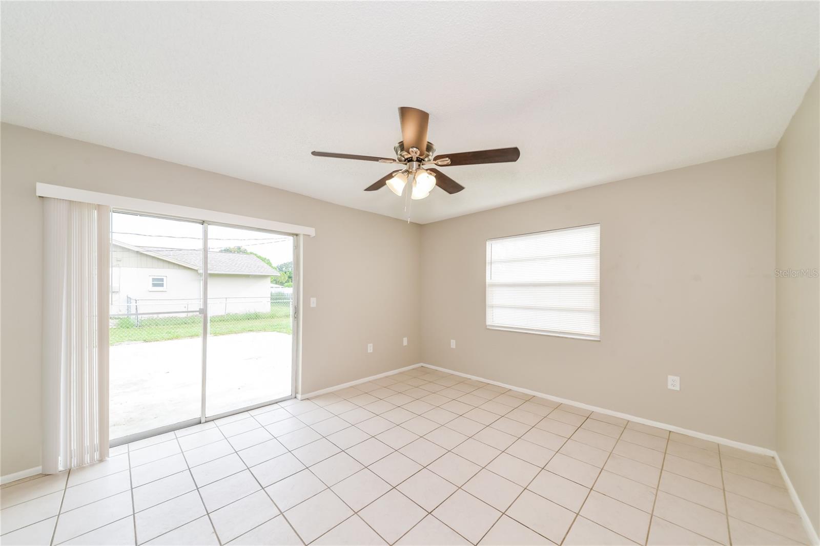 Image 4 of 16 For 3299 Lalani Boulevard
