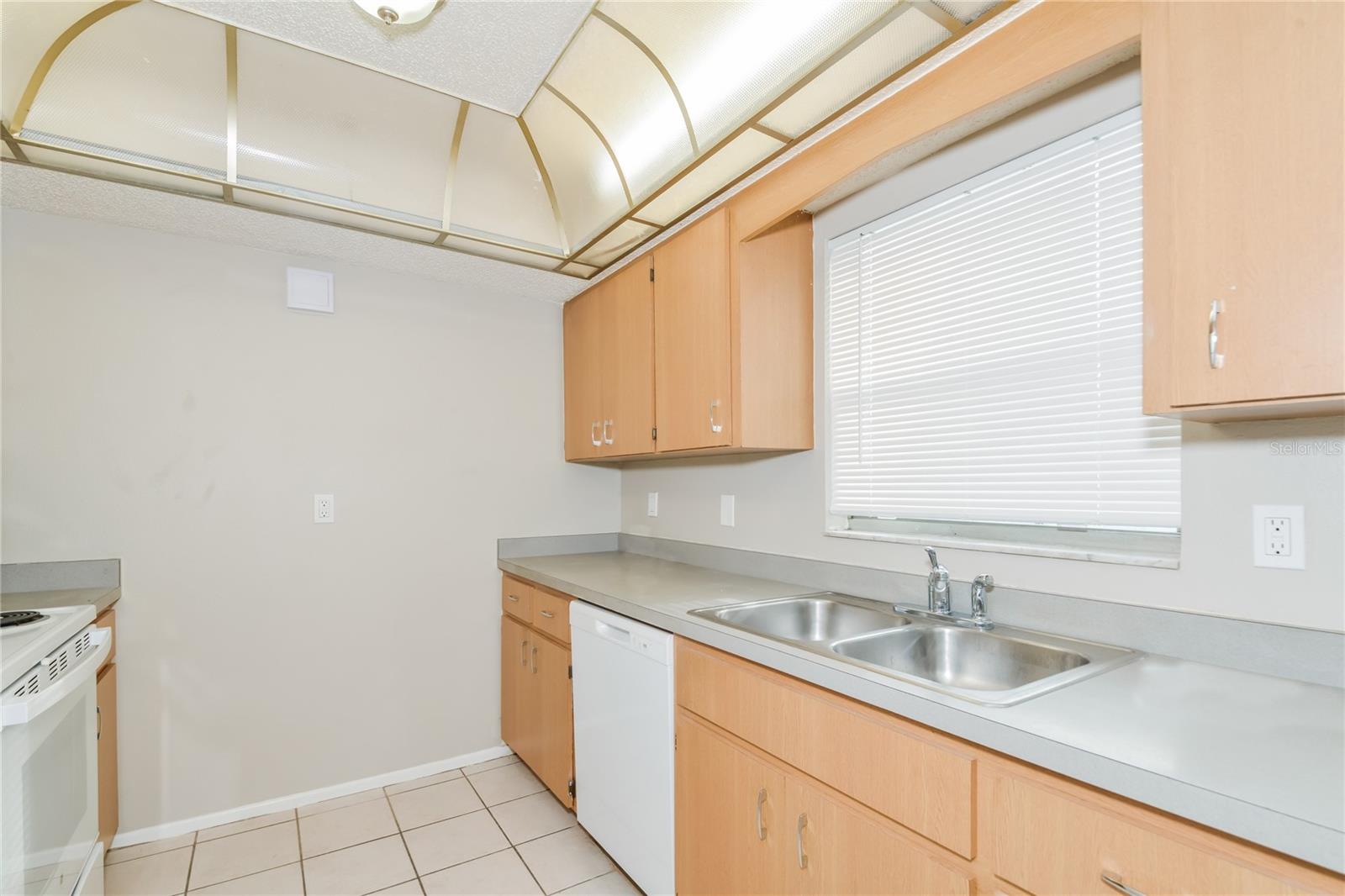 Image 7 of 16 For 3299 Lalani Boulevard