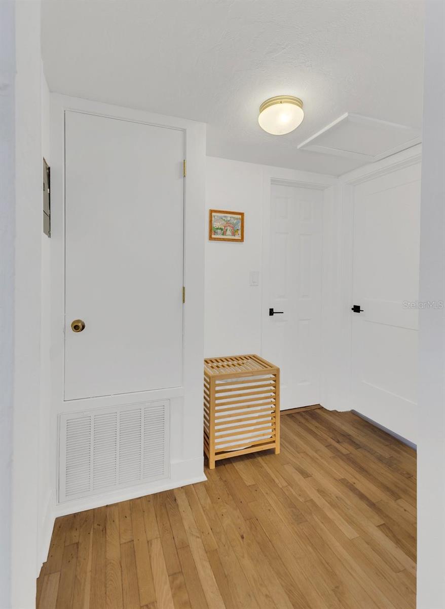 Image 15 of 29 For 107 Primrose Court