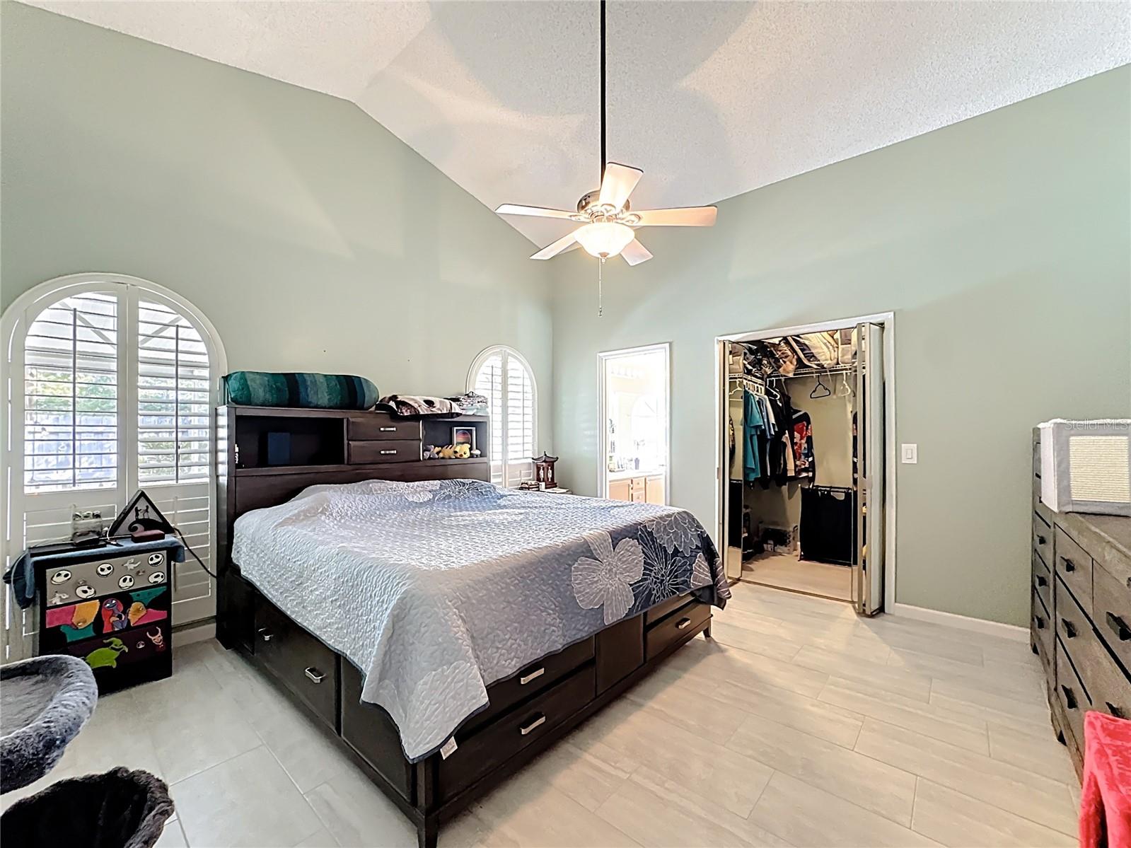 Image 12 of 18 For 431 Brightview Drive