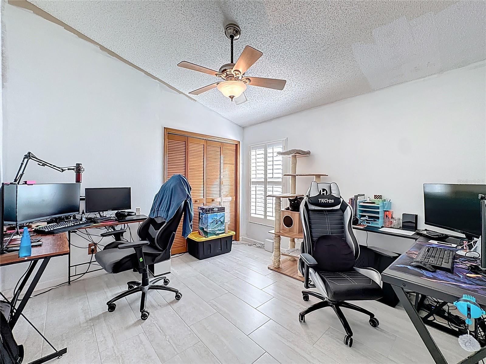 Image 16 of 18 For 431 Brightview Drive