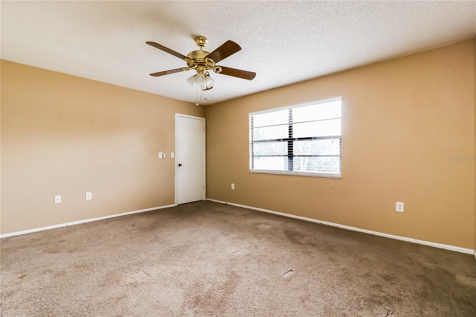 Image 10 of 16 For 6031 Nardello Avenue