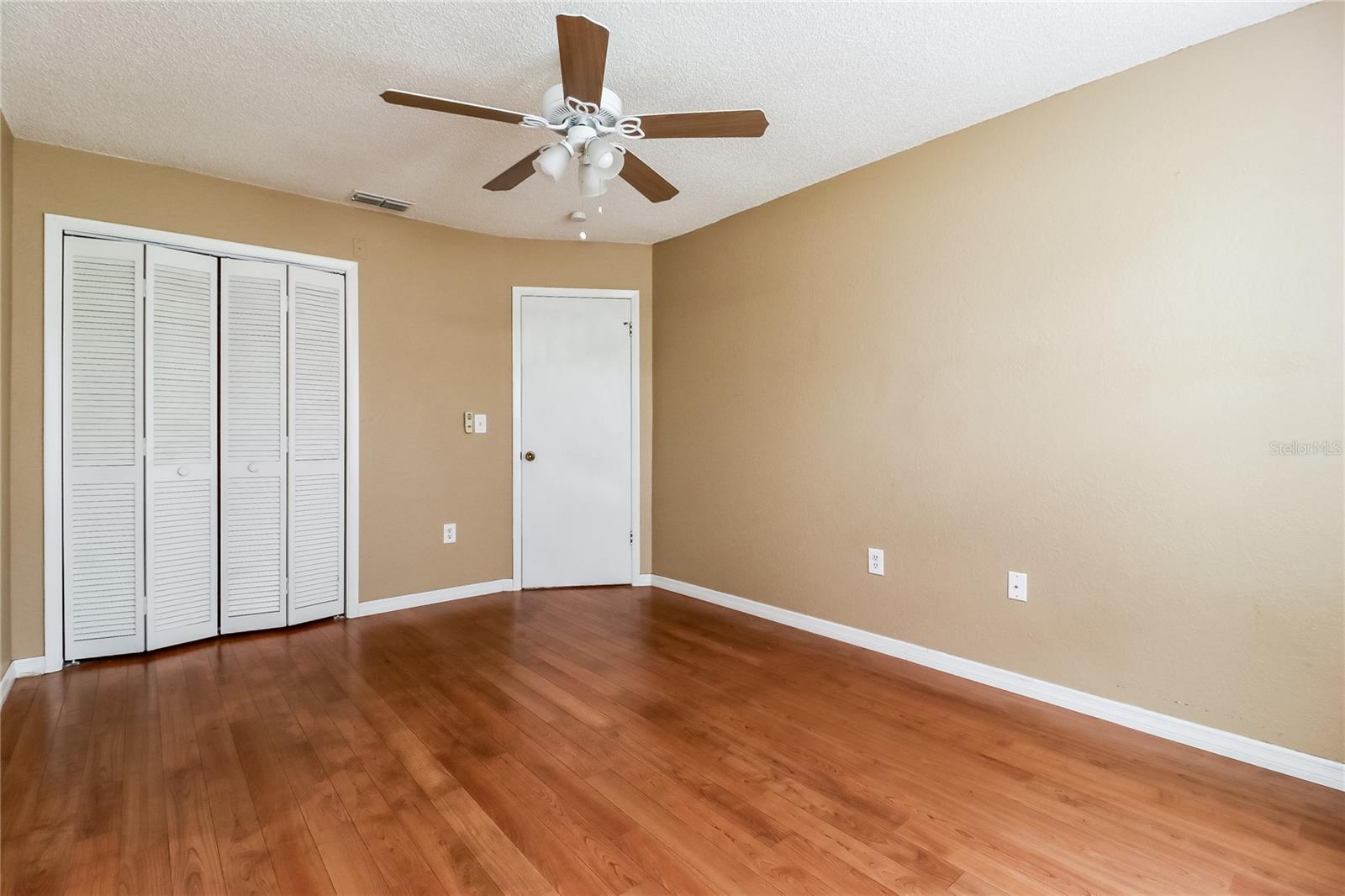 Image 12 of 16 For 6031 Nardello Avenue