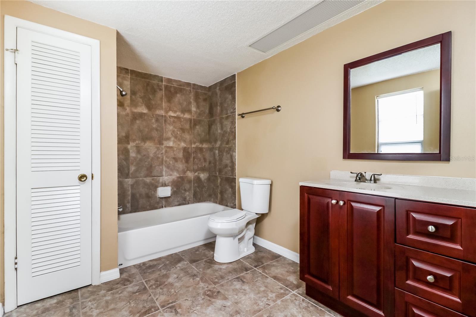 Image 14 of 16 For 6031 Nardello Avenue