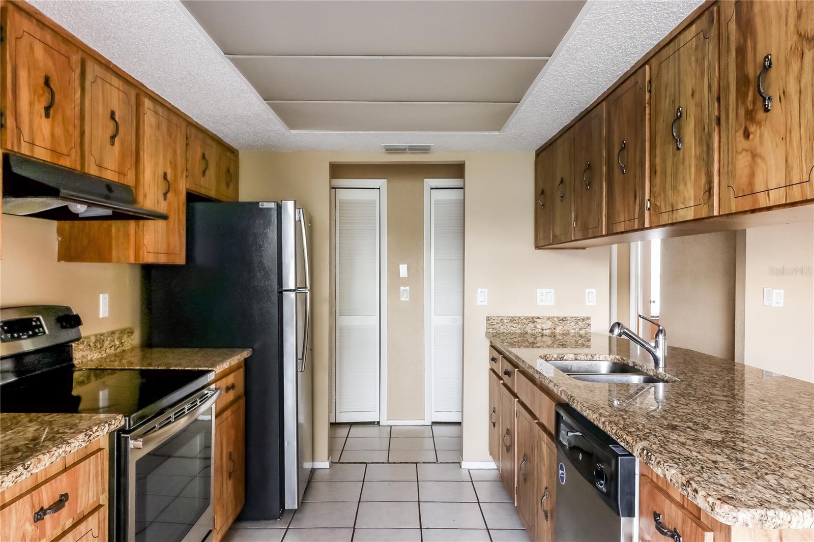 Image 6 of 16 For 6031 Nardello Avenue