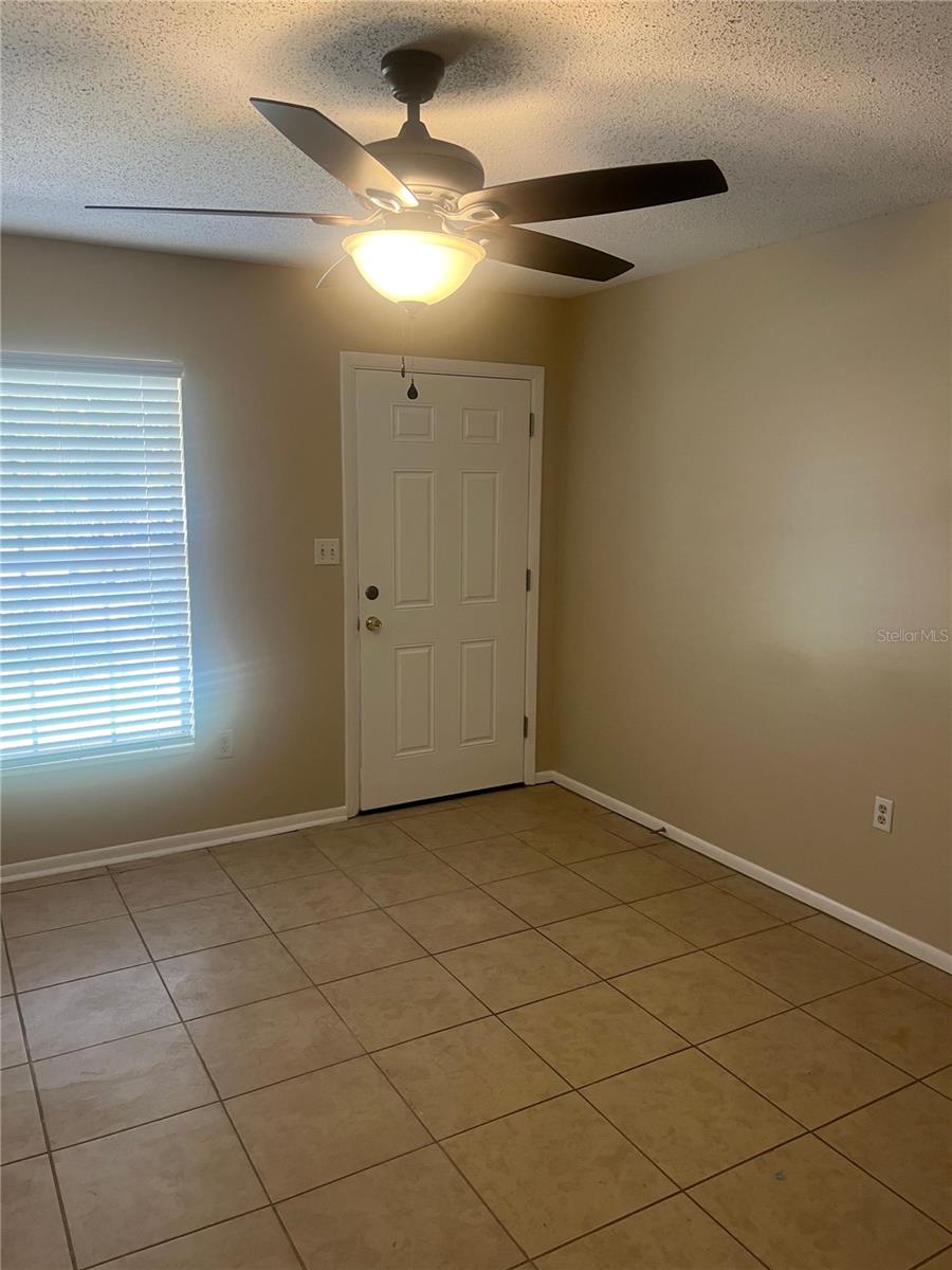 Image 4 of 16 For 1112 Princewood Drive