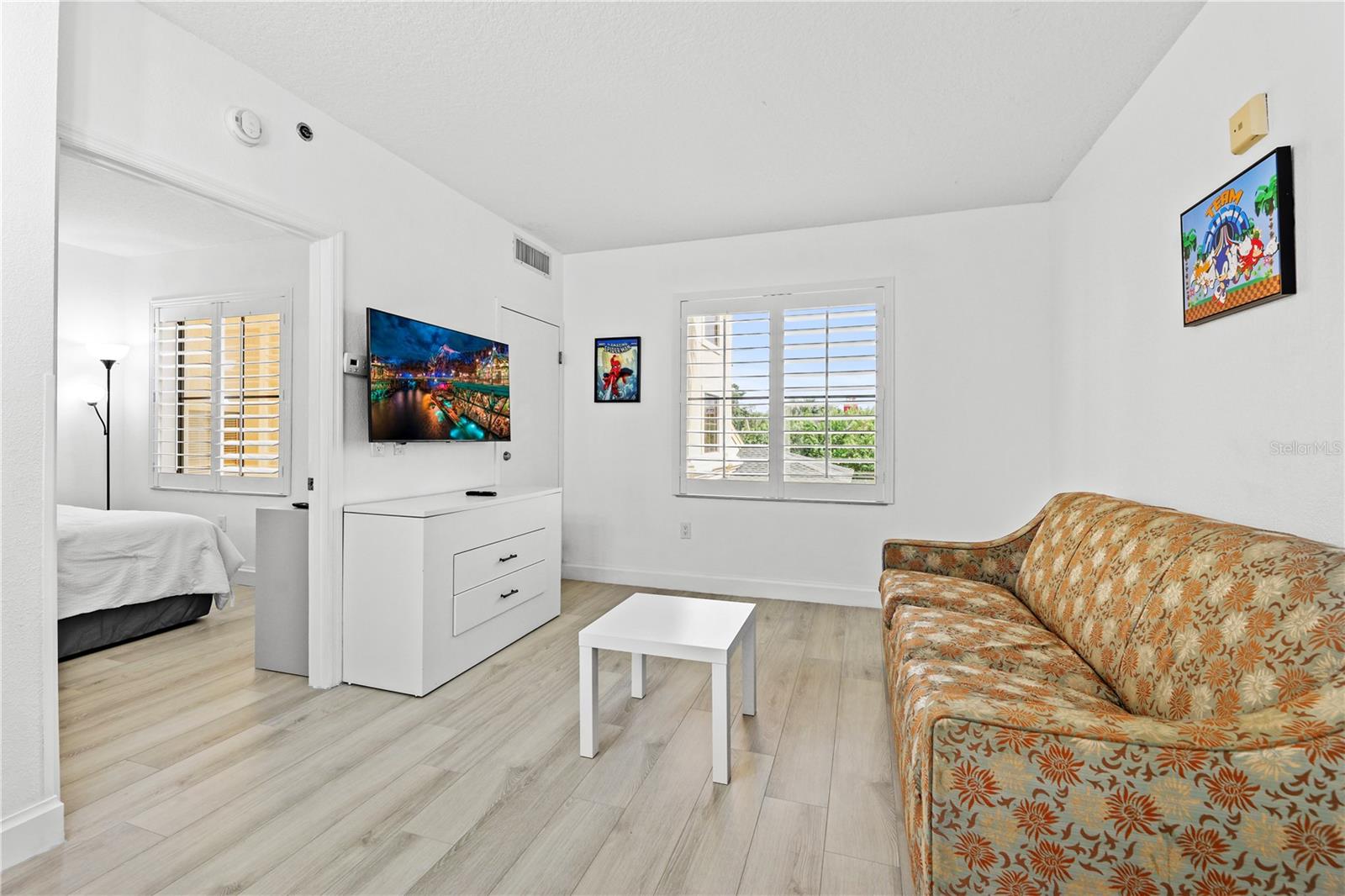 Image 6 of 27 For 7601 Canada Avenue 220