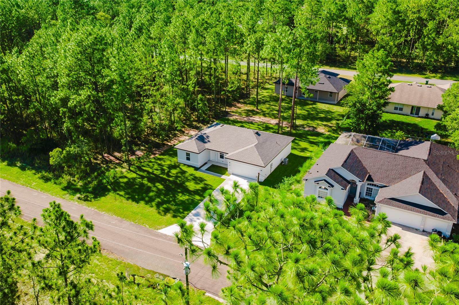 Image 37 of 42 For 627 Glenhaven Drive