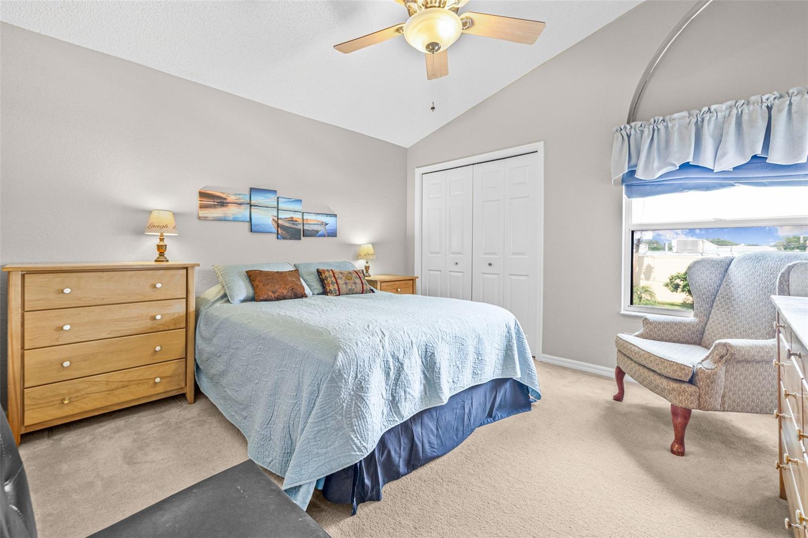 Image 22 of 28 For 1050 Starkey Road 604