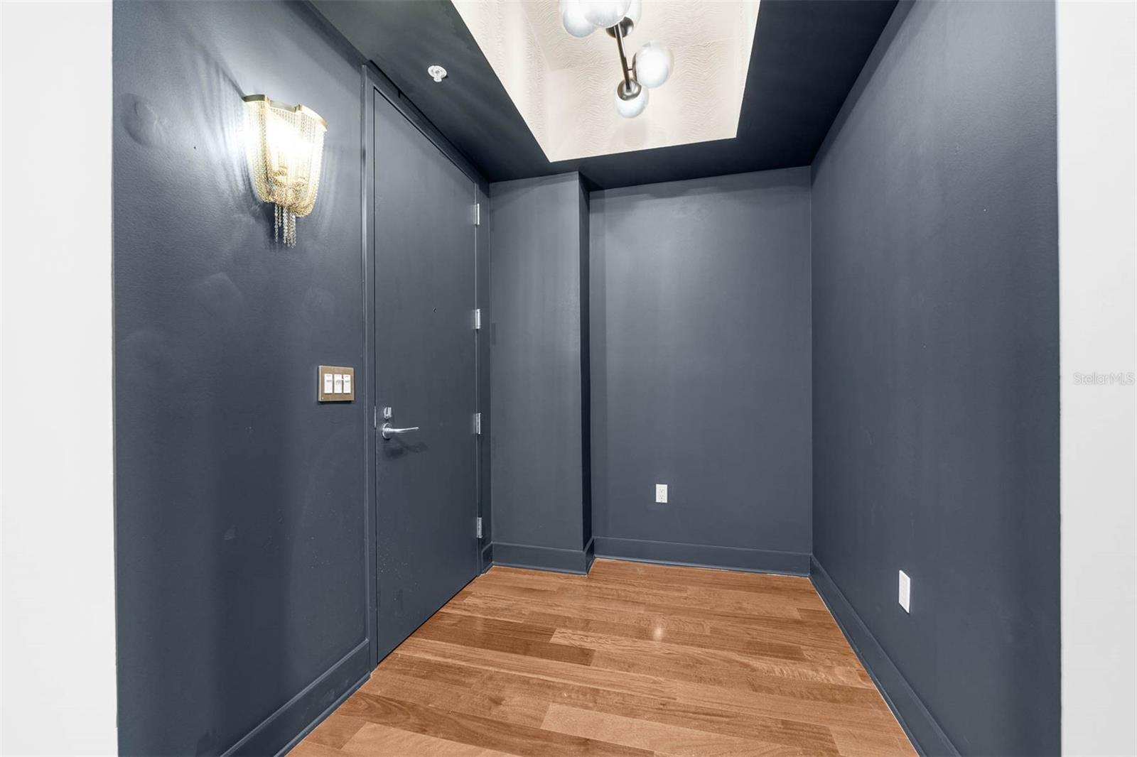 Image 10 of 53 For 260 Osceola Avenue 607