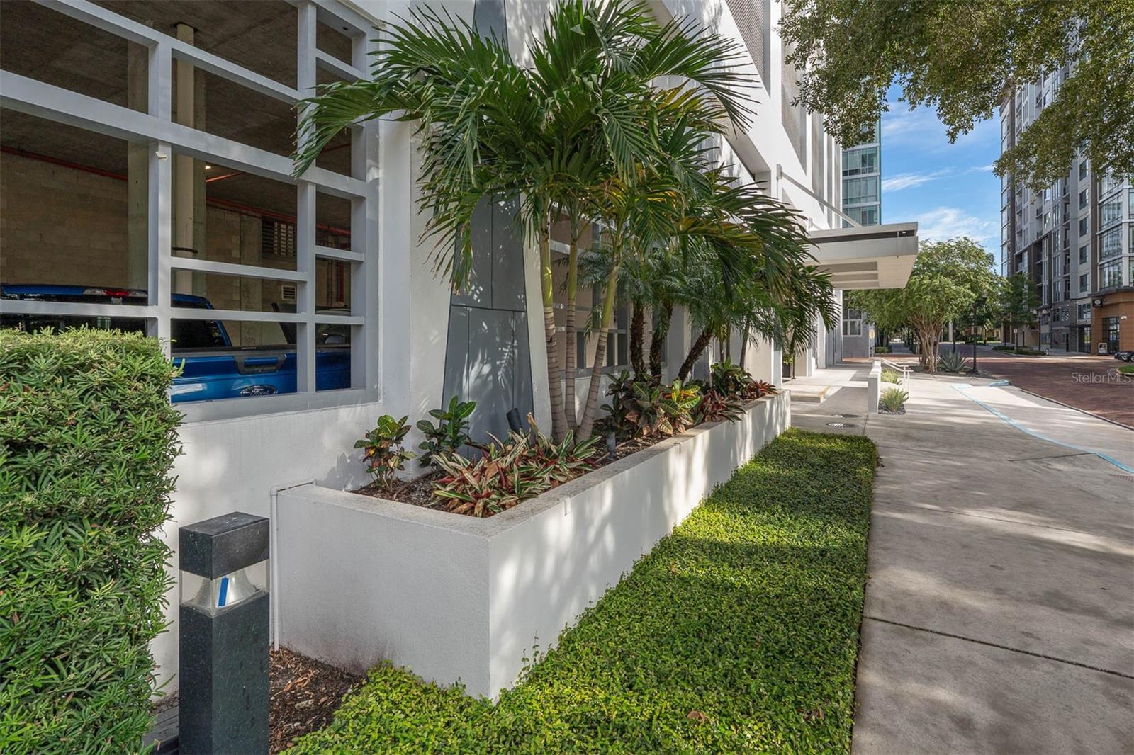 Image 6 of 53 For 260 Osceola Avenue 607