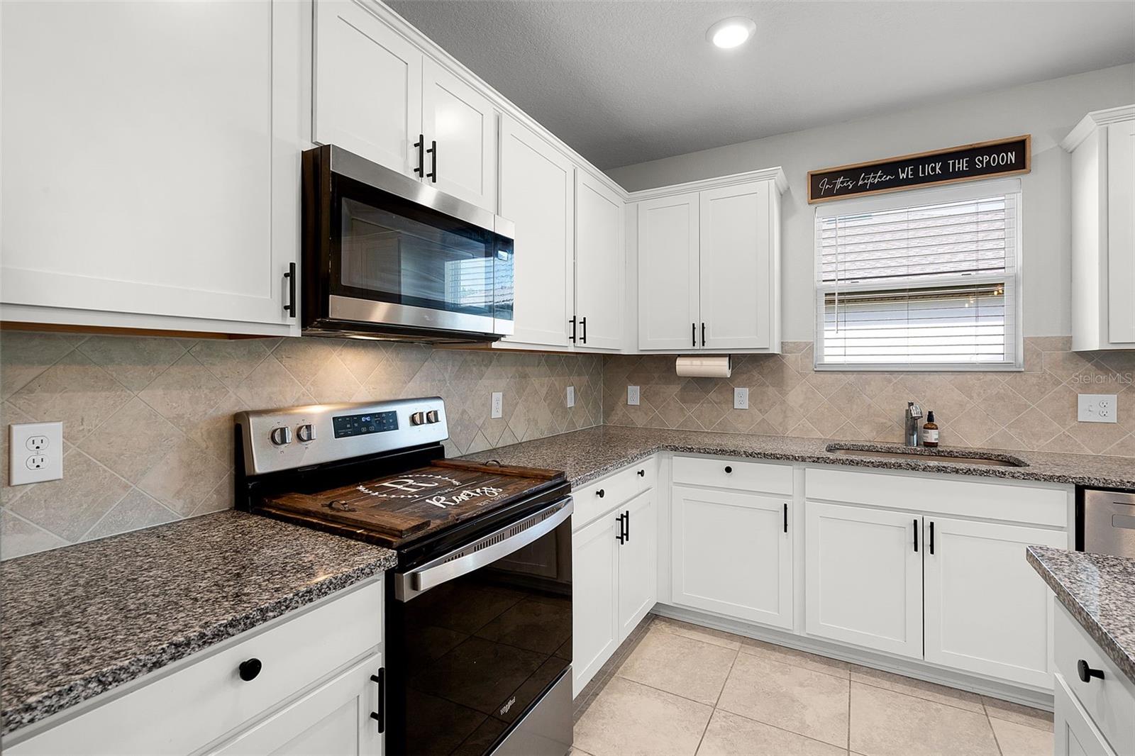 Image 8 of 20 For 1058 Michelangelo Lane