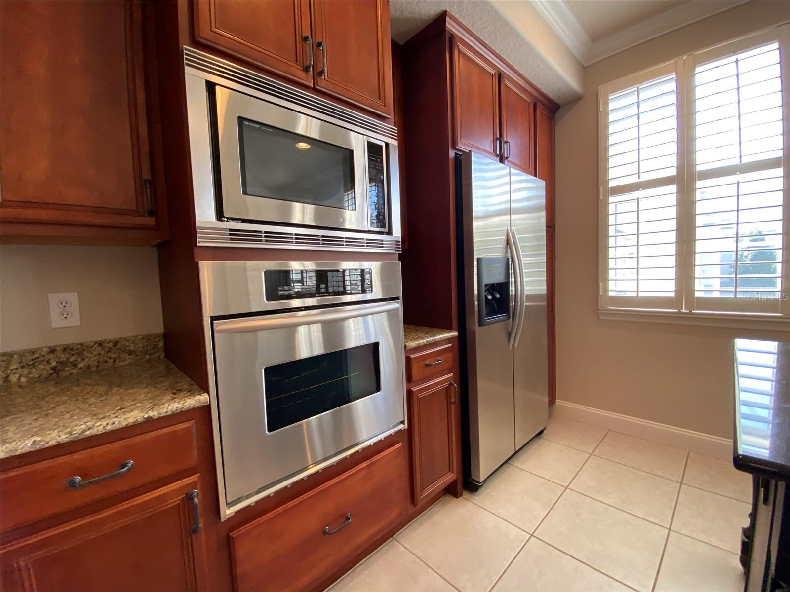 Image 11 of 37 For 4570 Virginia Drive