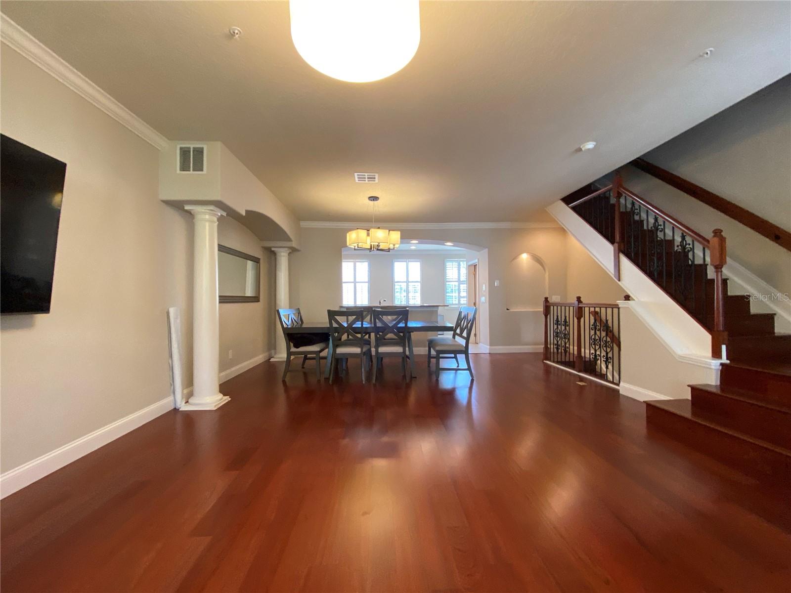 Image 18 of 37 For 4570 Virginia Drive