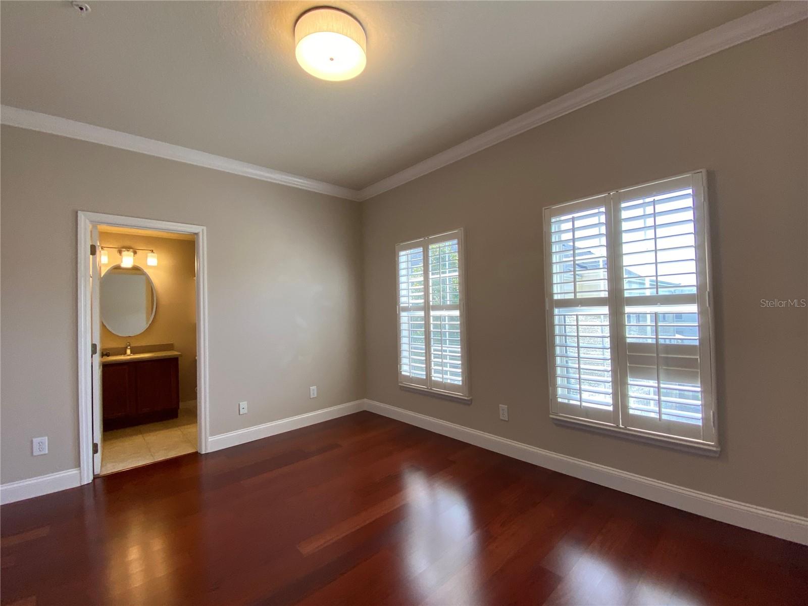 Image 23 of 37 For 4570 Virginia Drive