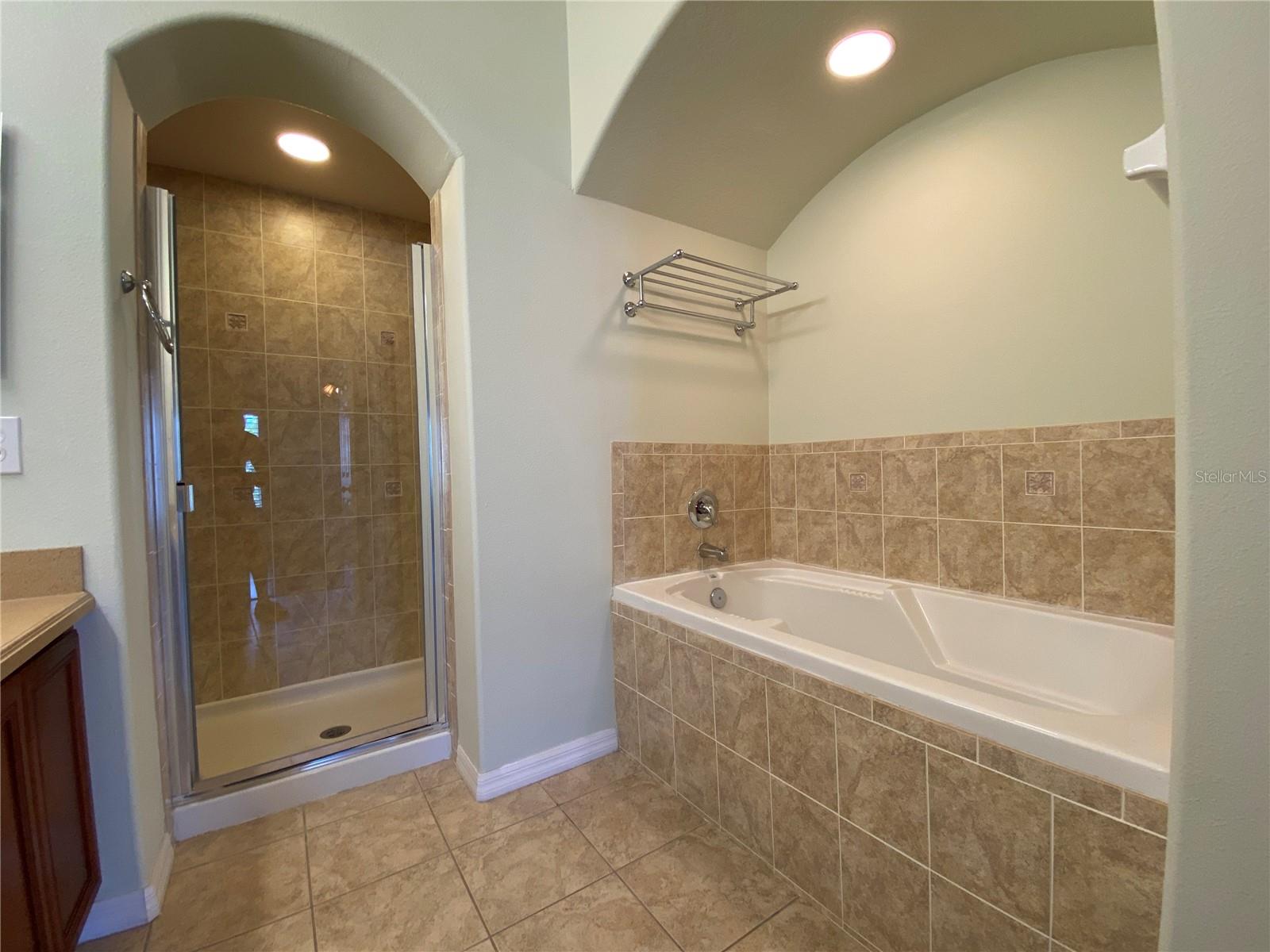 Image 33 of 37 For 4570 Virginia Drive