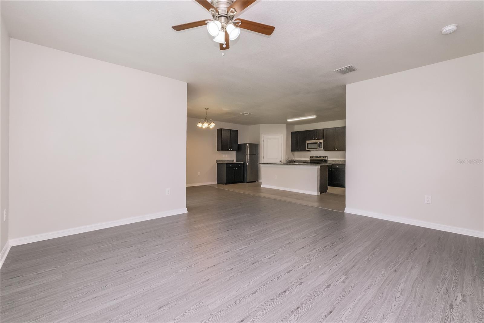 Image 3 of 16 For 9538 Highland Ridge Drive