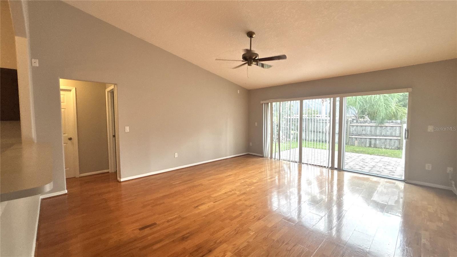 Image 4 of 17 For 2150 Tortoise Shell Drive
