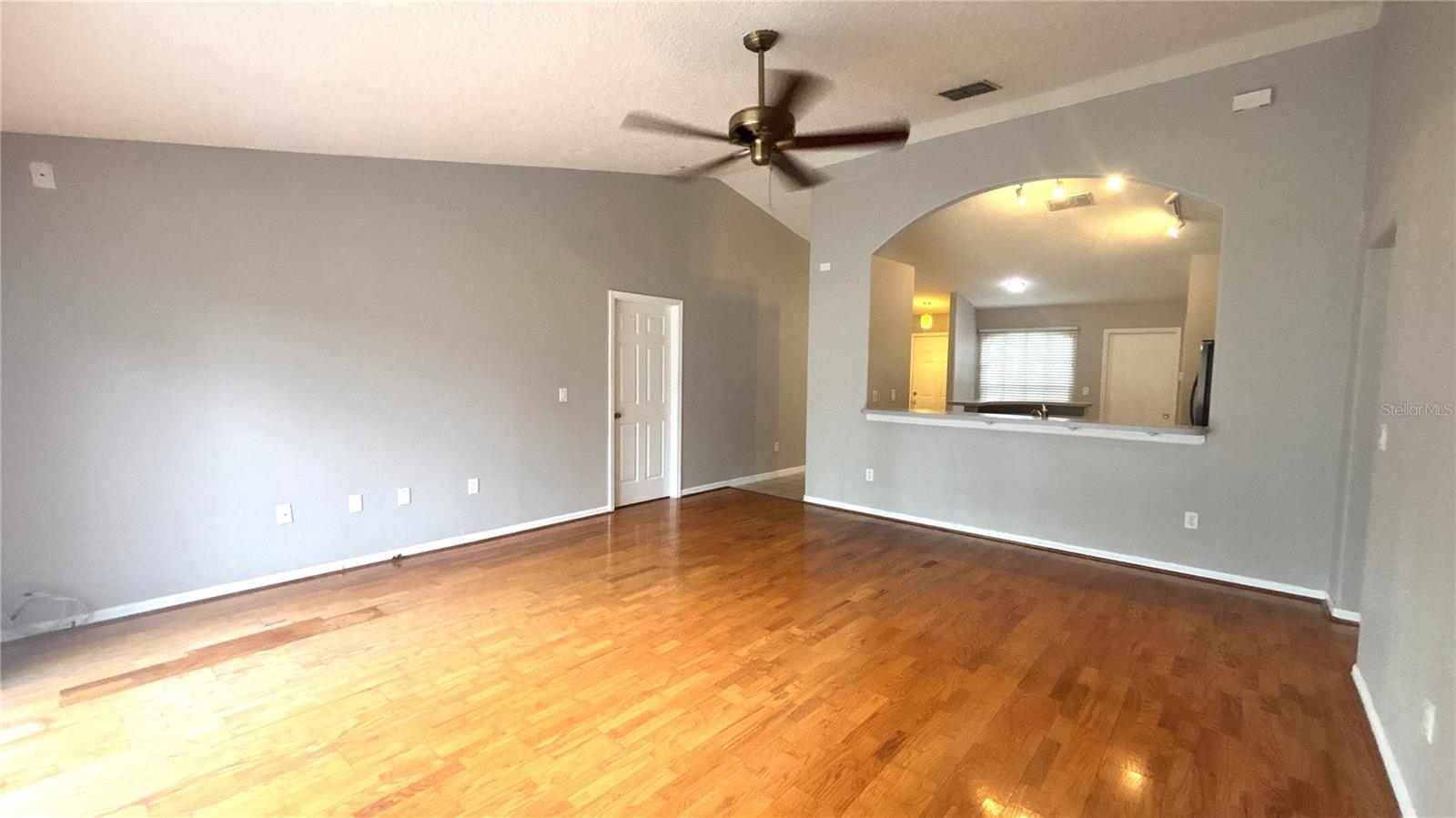 Image 5 of 17 For 2150 Tortoise Shell Drive